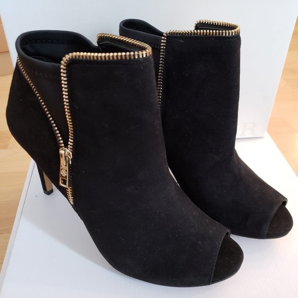 New Ann Taylor Tonya Zipper Bootie - Picture 4 of 4